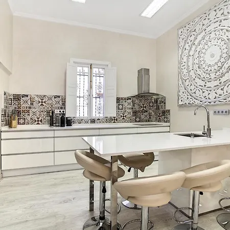 Porvenir Palace Villa *
