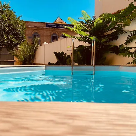 Porvenir Palace *